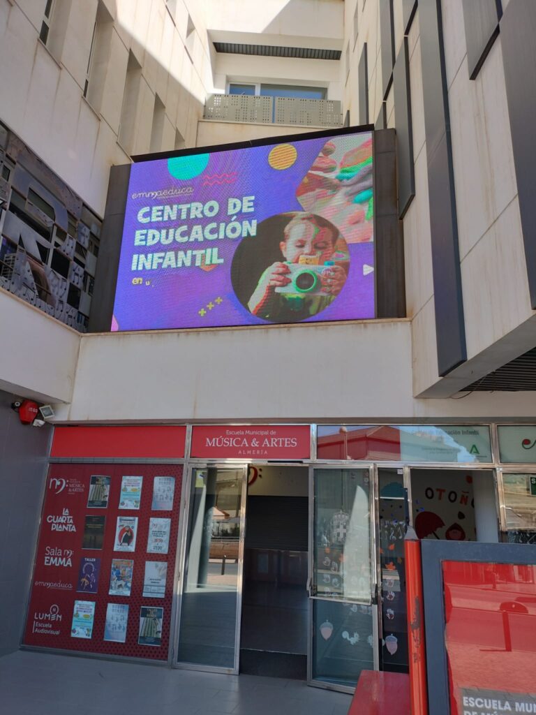 Pantallas para marketing en catálogo de plantallas